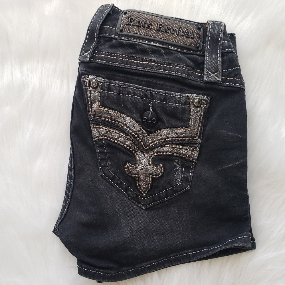 Rock Revival "Teyla" Shorts